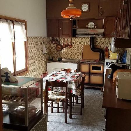 Вилла Casa Vacanze Da Oscar Триора Экстерьер фото